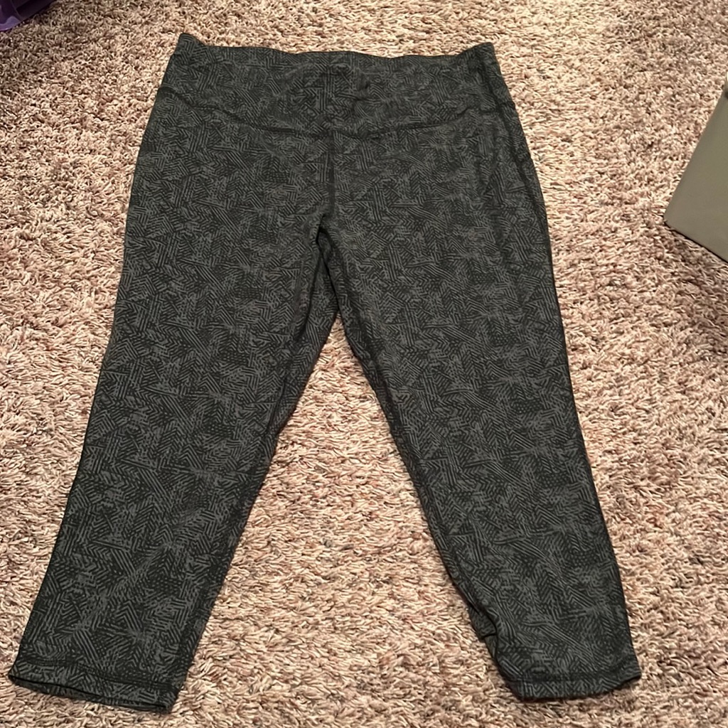 Xersion Capri